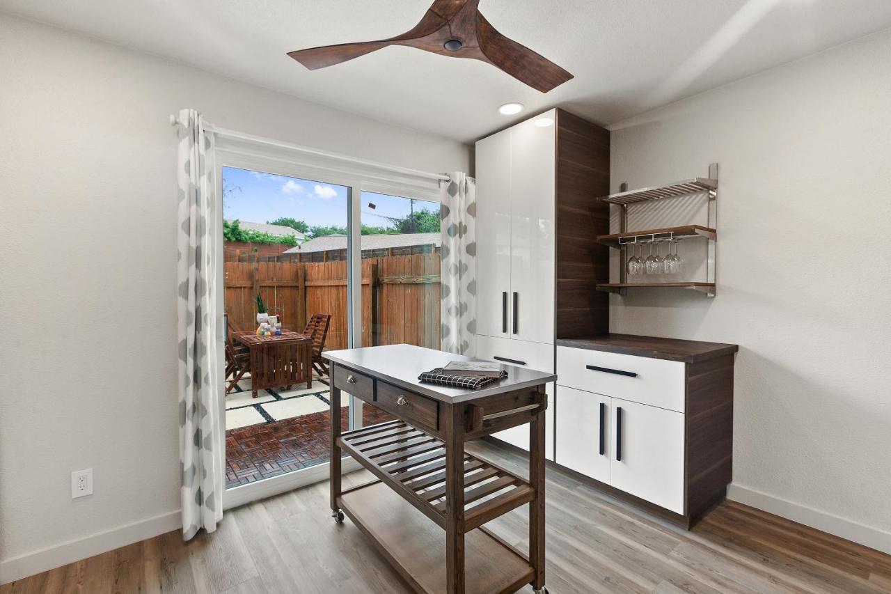 Appartement Contemporary Couples Getaway Near Austin Favorites - Loft 21 Extérieur photo